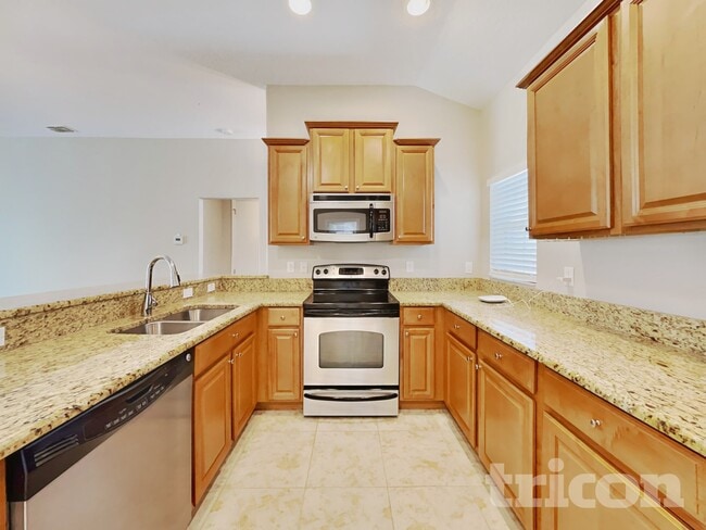 Photo - 13806 Newport Shores Dr