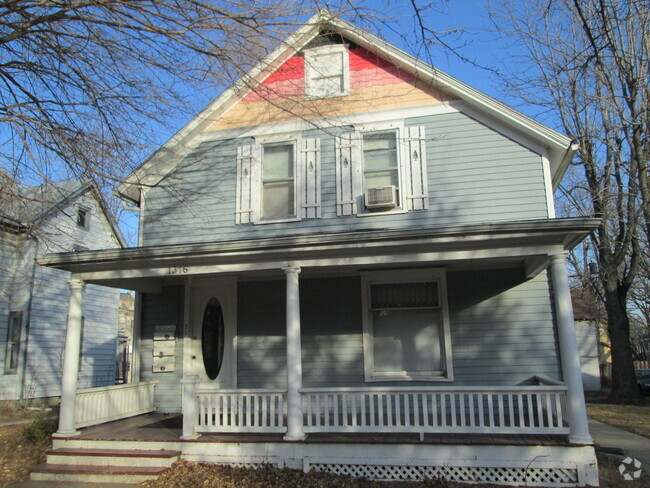 Building Photo - 1316 Vermont St Unit 2 Rental