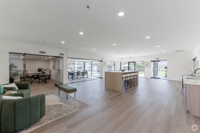 Resident Clubhouse - Views at the Peak