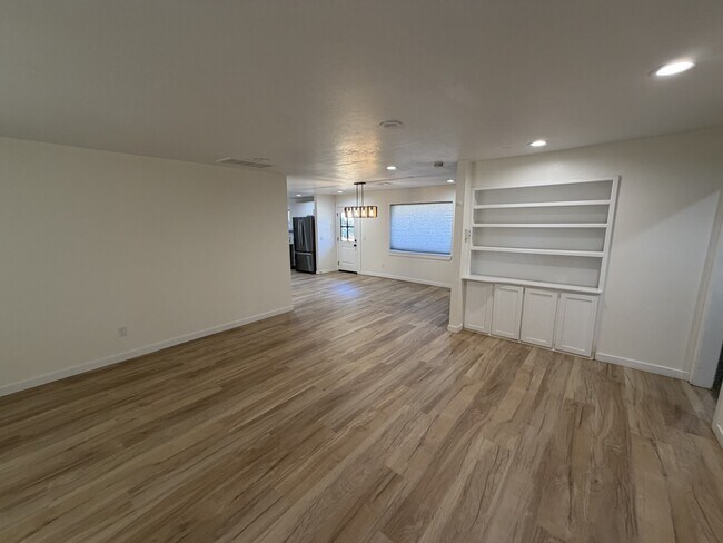 Photo - 4502 Jordan Ave