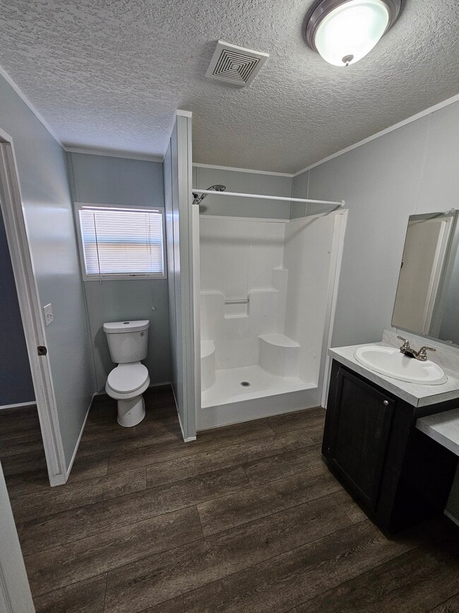 Photo - 2812 Edward Ave