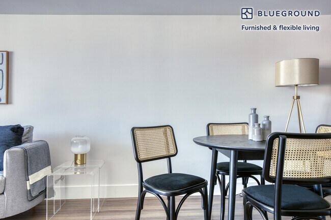 Photo - 1539 Purdue Ave Unit FL4-ID612