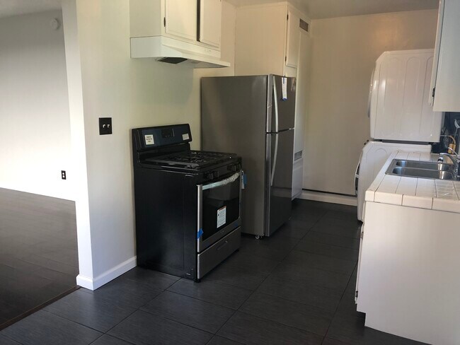 2214 Griffin Avenue Unidad #3