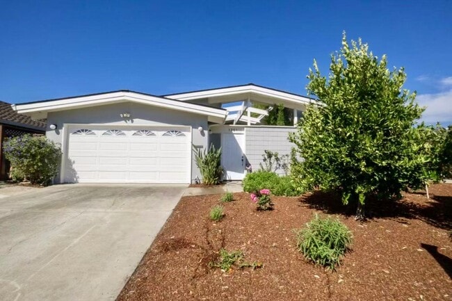 Building Photo - 1351 Egret Dr Rental