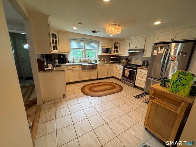 Photo - 779 Matson Hill Rd