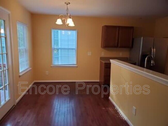 Photo - 4520 Shady Side Ln Casa