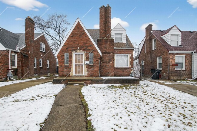 Building Photo - Charming 3-Bedroom Brick Bungalow for Rent in Detroit!