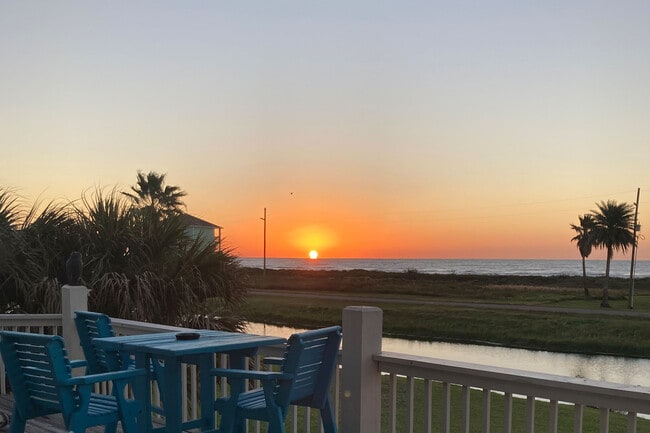 Photo - 3180 Sea Castle Dr