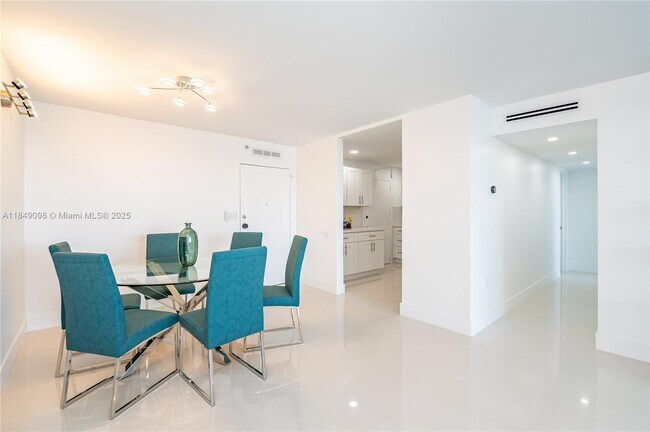 Photo - 2780 NE 183rd St Unit 2014