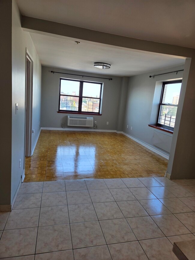 Photo - 2401 Bergenline Ave