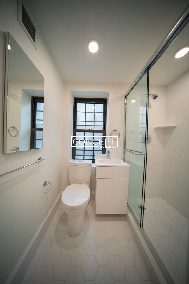 Photo - 1208 Massachusetts Ave Unit 10-2