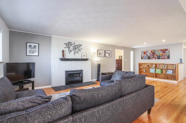 Photo - 9043 E Eastman Pl