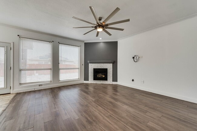 Photo - 3904 Roma St