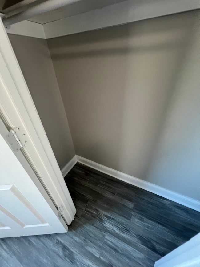 Photo - 3811 Barrington Rd