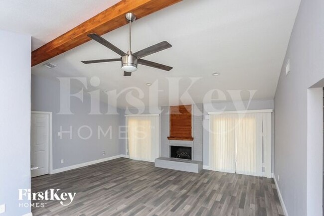 Photo - 5300 Virburnum Ct