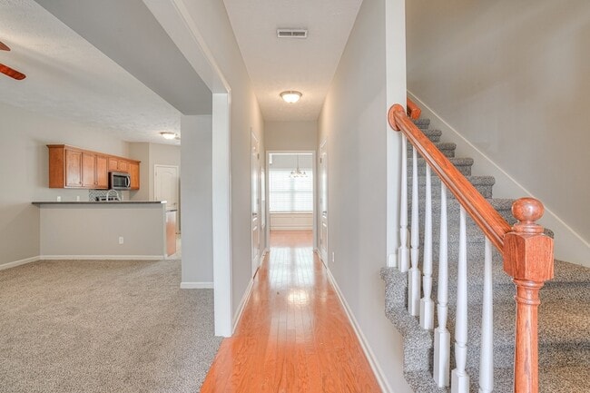 Photo - 2567 New Holland Cir