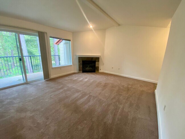 Welcome to spectacular Klahanie in Issaquah! - Welcome to spectacular Klahanie in Issaquah!