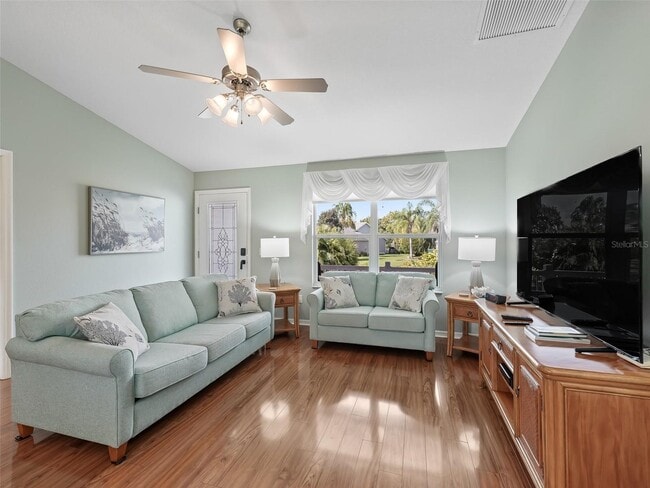 Photo - 2613 Dunbar Ave