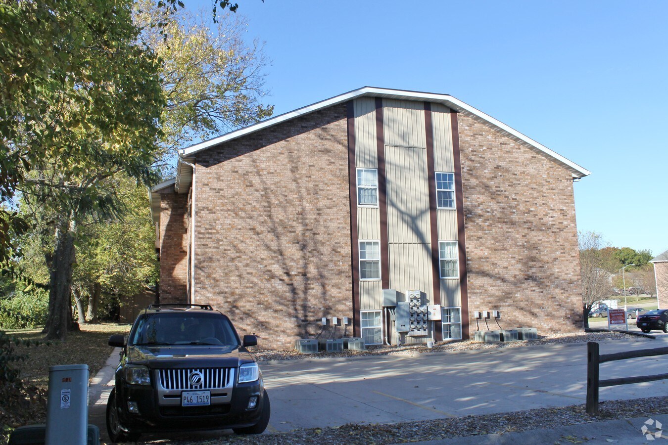 Photo - William Estate Apartments