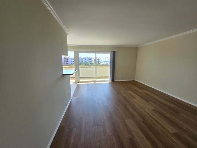 Photo - Laguna Del Rey Apartments