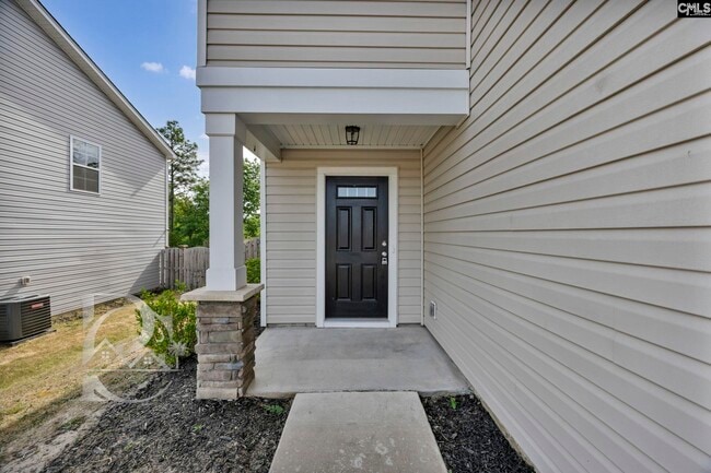 Photo - 942 Cornwallis Wy