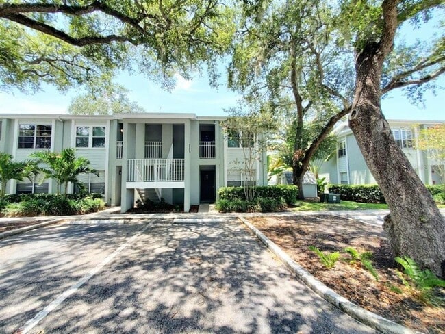 Building Photo - 5440 S MacDill Ave Unit 4L
