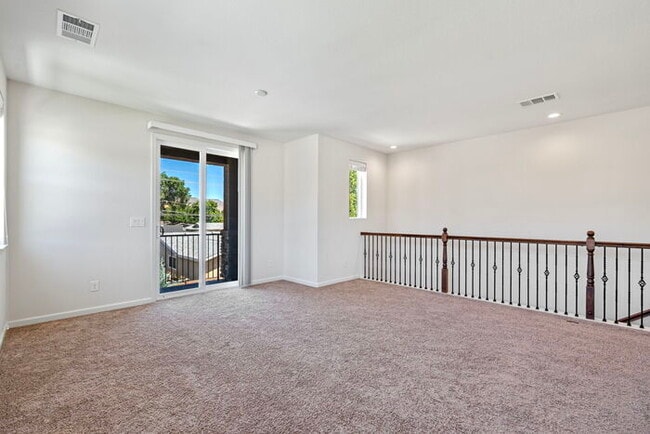Photo - Welcome to this beautiful Carson City townhome available for rent