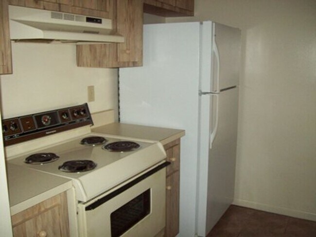 Photo - 670 SE 28th Pl Unit D