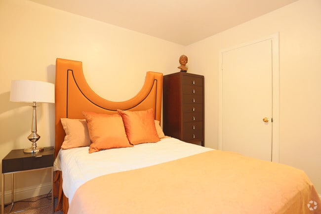 Celio Apartments