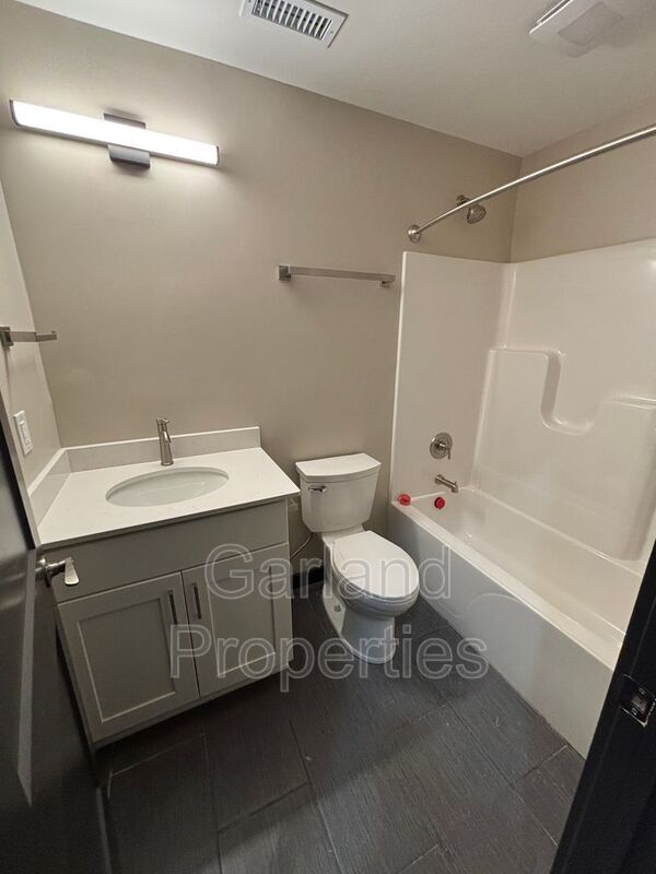 Photo - 34 1st St NE Unit 0-103