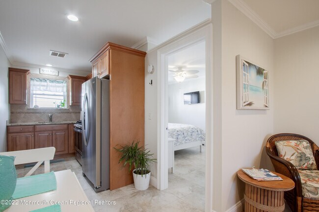 455 Ocean Blvd Unit 25