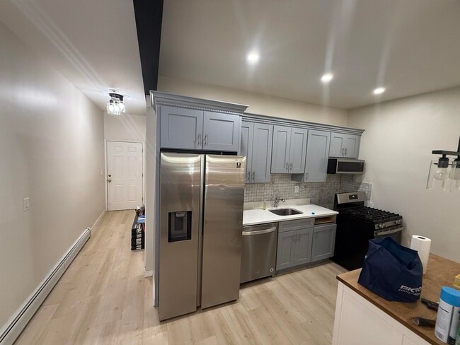Photo - 89 Oak St Unit 1