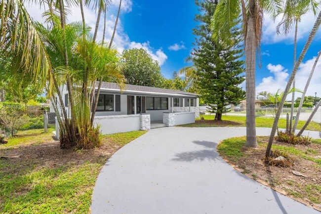 Photo - 1041 NW 199th St