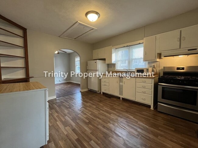 Photo - 132 1/2 winding Way