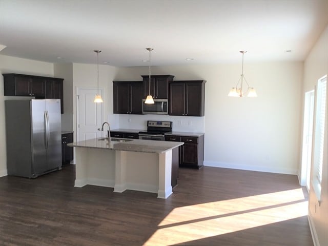 Photo - 59 S Lancaster Dr