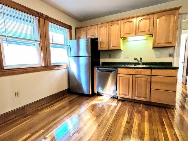 Photo - 11 Roseway St Unit 2