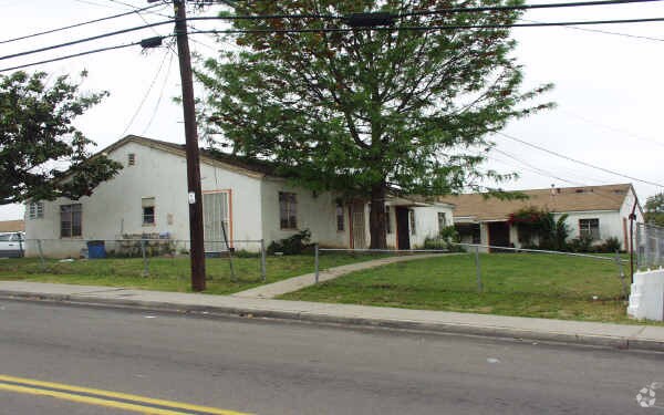 Photo - 1440-1516 S 40th St