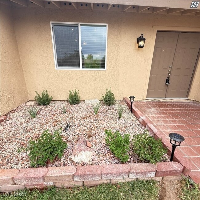Photo - 508 Woodcrest Ct