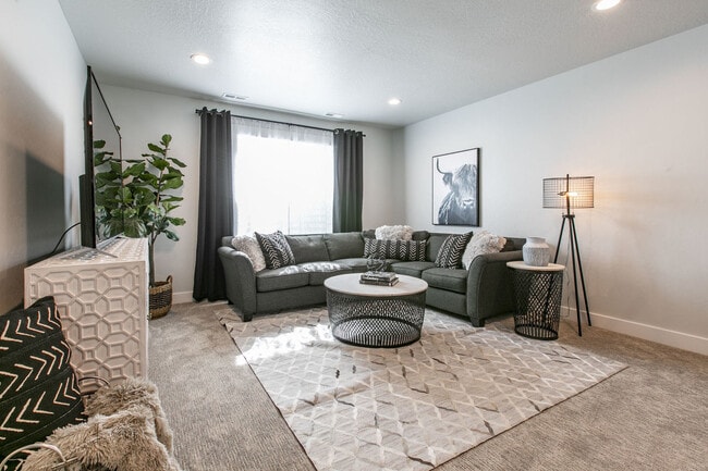 Rose Canyon Townhomes