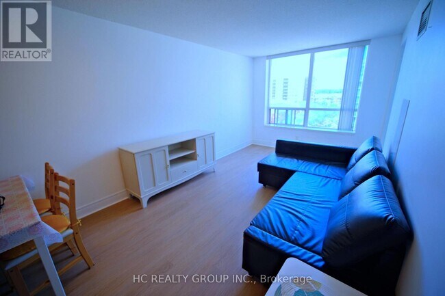 Photo - 62 Suncrest Blvd Unit 722