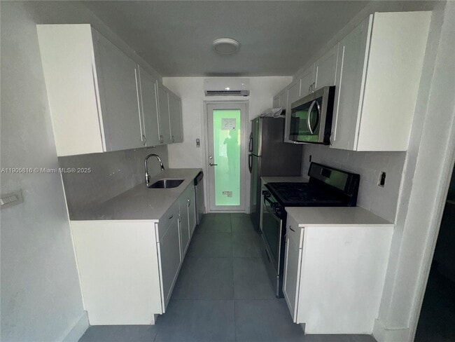 Photo - 75 Washington Ave Unit 10