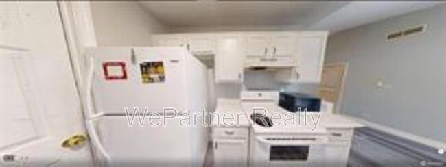 Photo - 127 Tuscany Ln