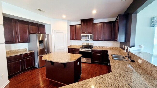 Photo - 4420 Belfast Rd