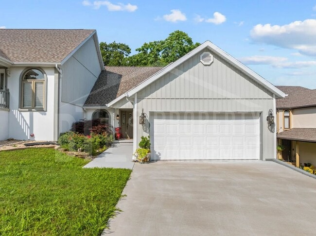Building Photo - 185 Eagle Pointe Dr