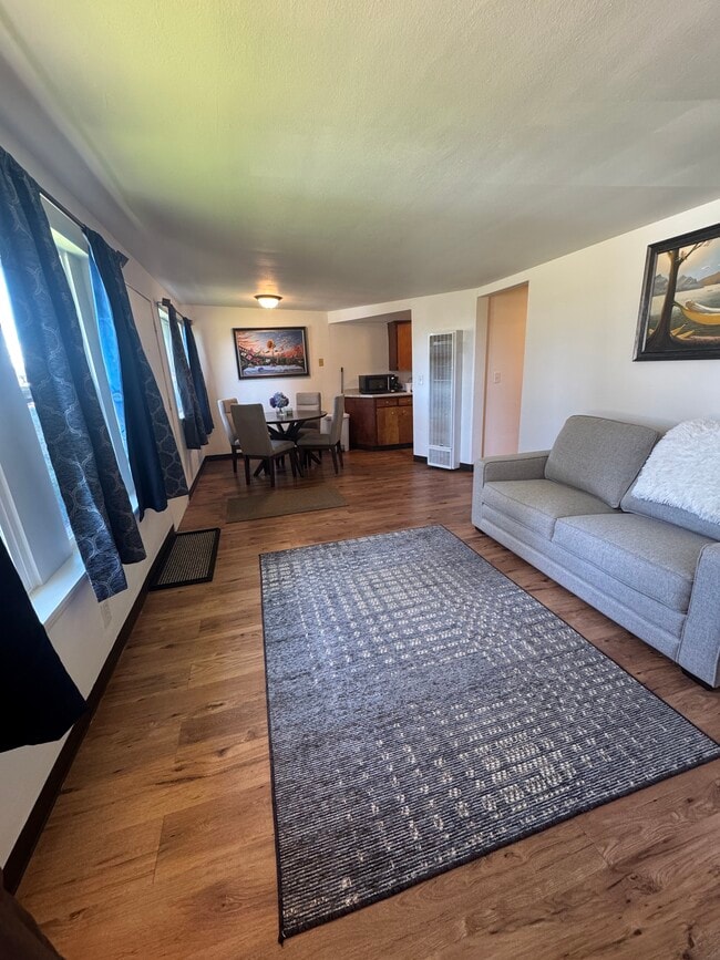 Photo - 11021 Addison St SW