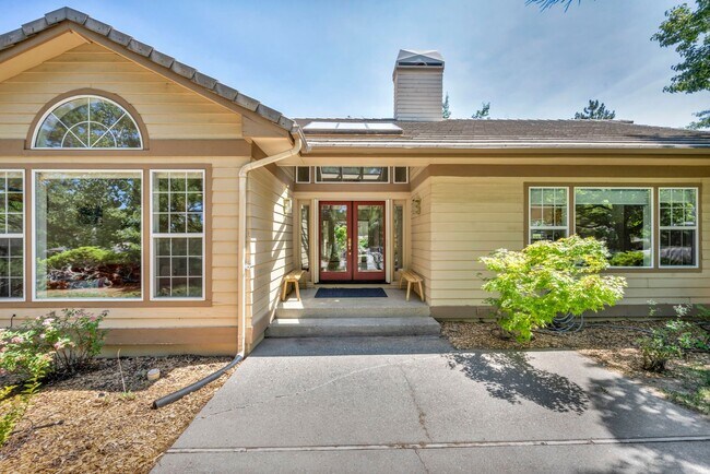 Photo - 14220 W Windriver Ln