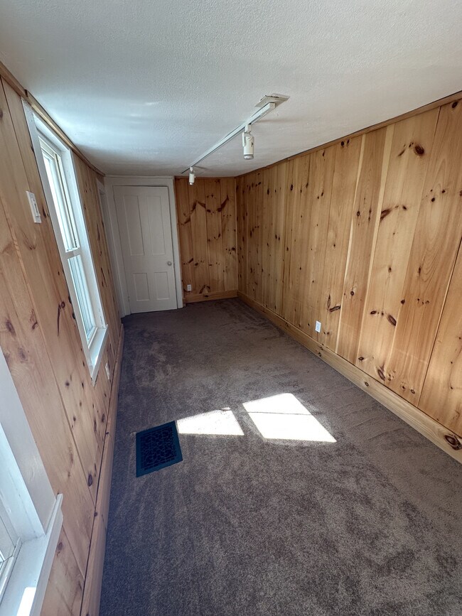 Photo - 10 High St Unit 1