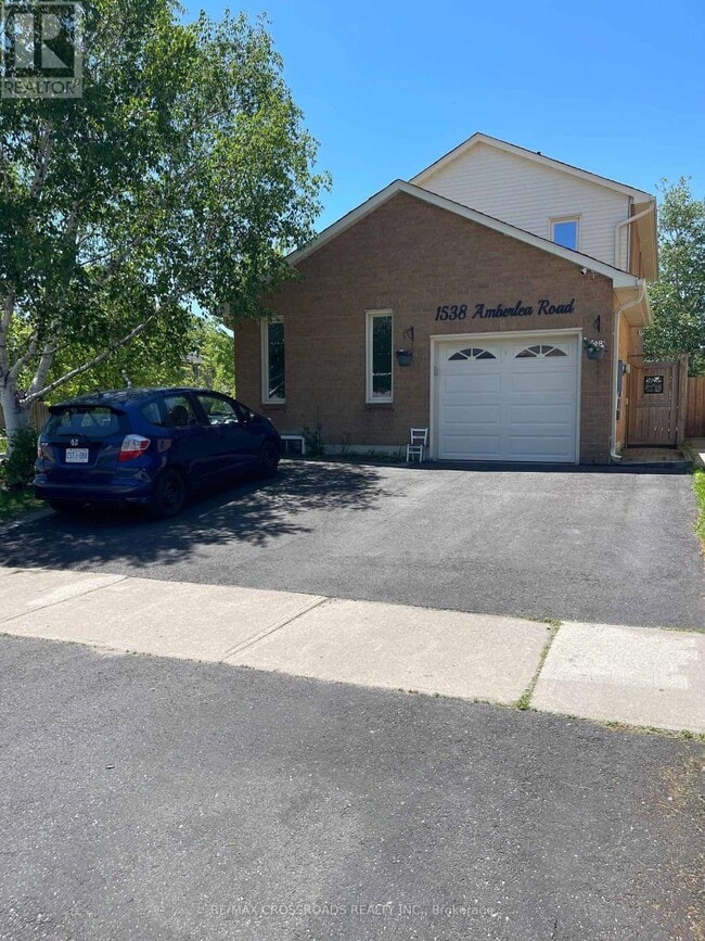Photo - 1538 Amberlea Rd