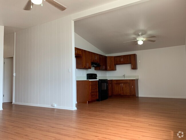 Building Photo - Waipahu BLANCO Unit B Rental