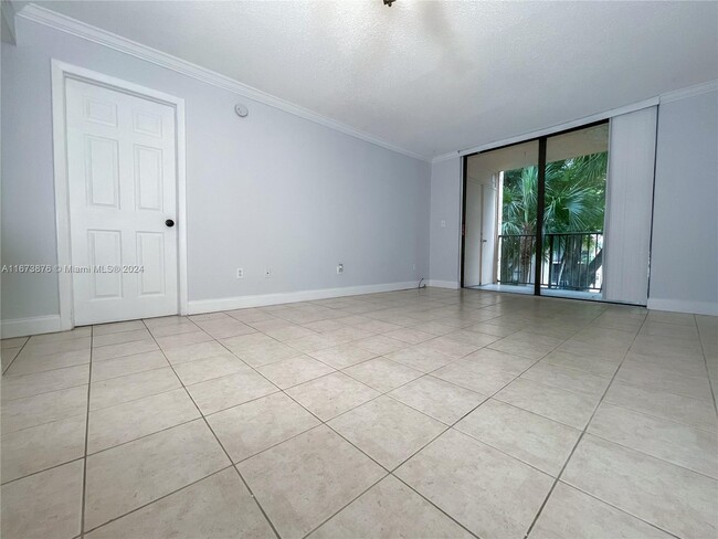 Photo - 14525 N Kendall Dr Condo Unit 311J